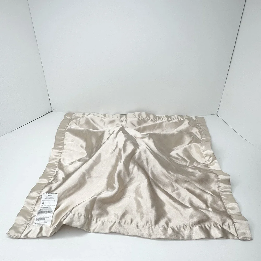 Pro Goleem Giraffe Plush Lovey Security Blanket Satin Trim Bottom